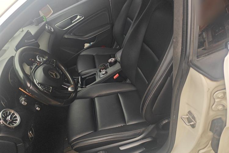 Used Mercedes-Benz CLA 2016 Refreshed CLA 200 Sport Edition Left Front Seat