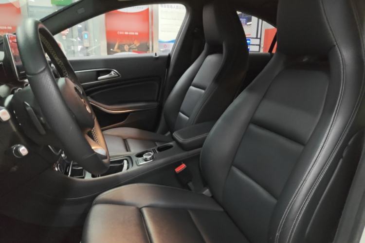 Used Mercedes-Benz CLA 2016 Refreshed CLA 200 Sport Edition Left Front Seat