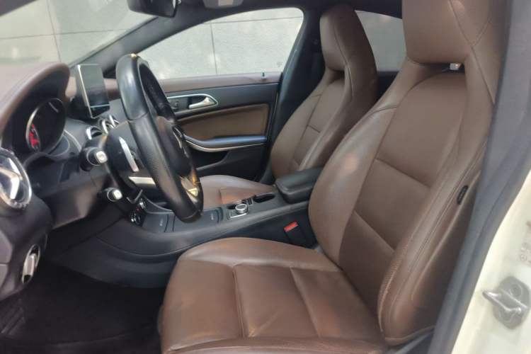 Used Mercedes-Benz CLA 2016 CLA 260 4MATIC Left Front Seat