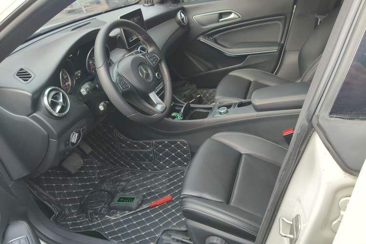 Used Mercedes-Benz CLA 2016 Refreshed CLA 200 Sport Edition Left Front Seat