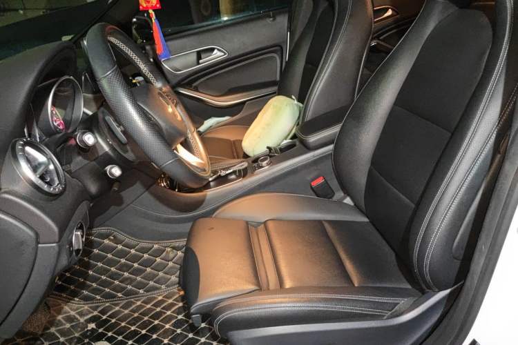 Used Mercedes-Benz CLA 2016 Facelifted CLA 200 Stylish Edition Left Front Seat