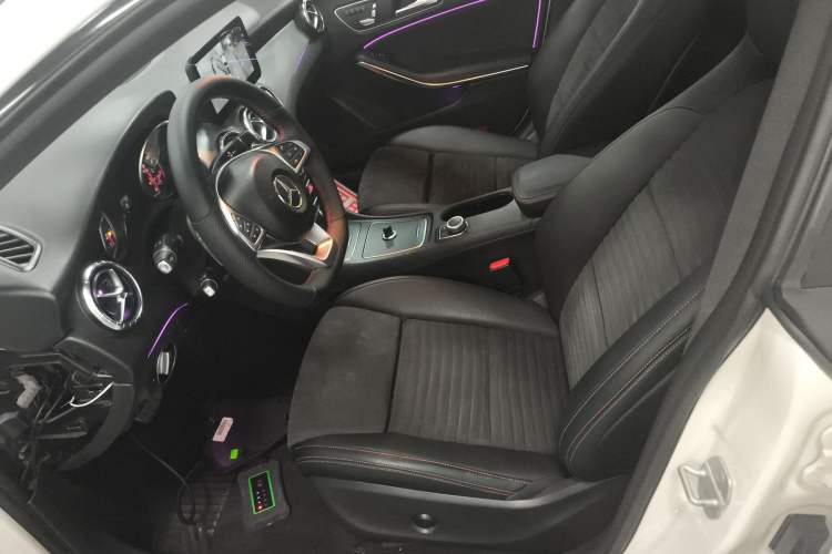 Used Mercedes-Benz CLA 2016 Year Restyled CLA 220 4MATIC Left Front Seat