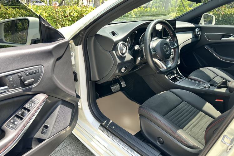 Used Mercedes-Benz CLA 2016 CLA 220 4MATIC Left Front Seat