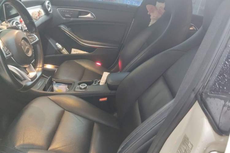 Used Mercedes-Benz CLA 2016 CLA 260 4MATIC Left Front Seat