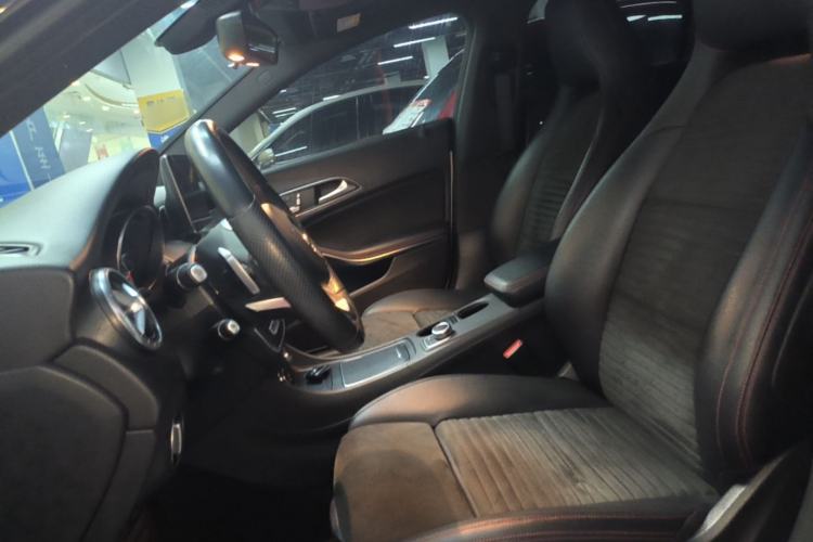 Used Mercedes-Benz CLA 2016 Year Restyled CLA 220 4MATIC Left Front Seat