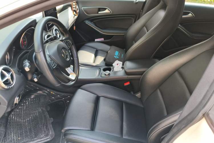 Used Mercedes-Benz CLA 2016 Refreshed CLA 200 Sport Edition Left Front Seat