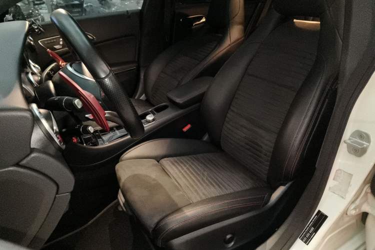 Used Mercedes-Benz CLA 2016 Year Restyled CLA 220 4MATIC Left Front Seat