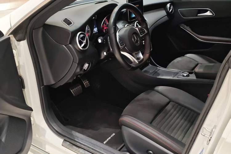 Used Mercedes-Benz CLA 2016 CLA 220 4MATIC Left Front Seat