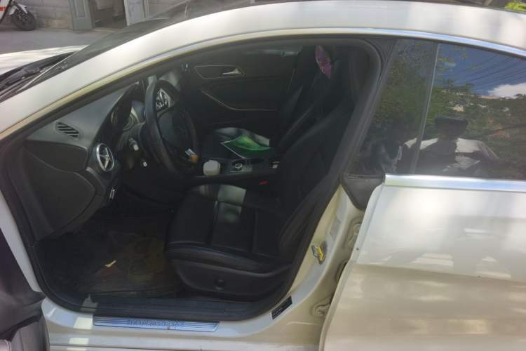 Used Mercedes-Benz CLA 2016 CLA 200 Style Edition Left Front Seat