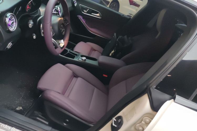 Used Mercedes-Benz CLA 2016 Year Restyled CLA 220 4MATIC Left Front Seat