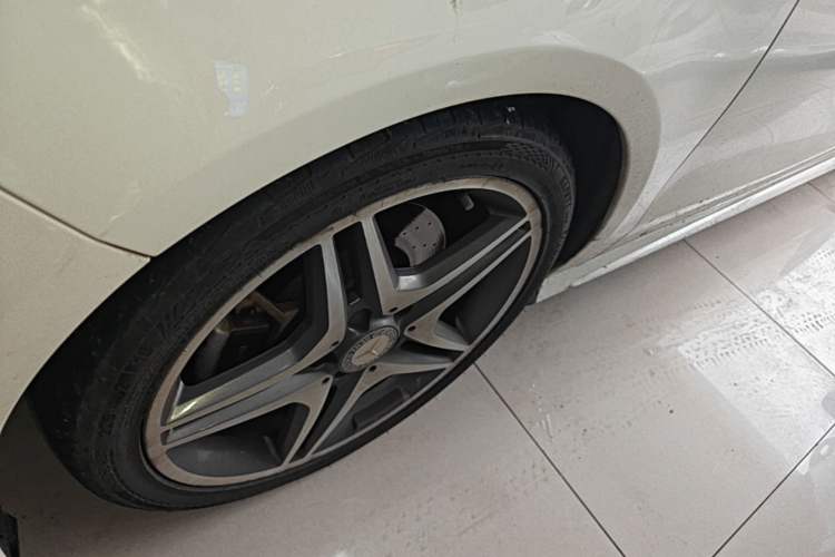 Used Mercedes-Benz CLA 2016 CLA 220 4MATIC Left Front Wheel Hub