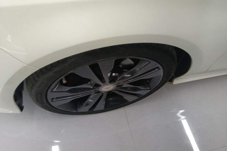 Used Mercedes-Benz CLA 2016 Refreshed CLA 200 Sport Edition Left Front Wheel Hub