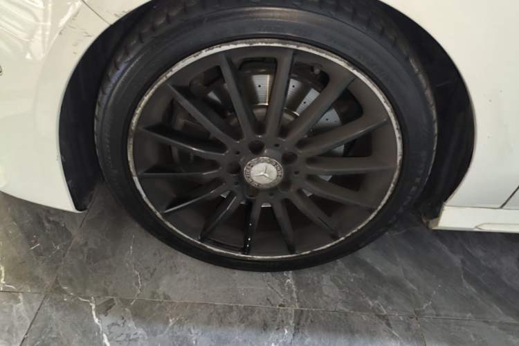 Used Mercedes-Benz CLA 2016 Year Restyled CLA 220 4MATIC Left Front Wheel Hub
