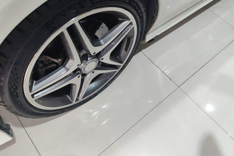 Used Mercedes-Benz CLA 2016 CLA 220 4MATIC Left Front Wheel Hub