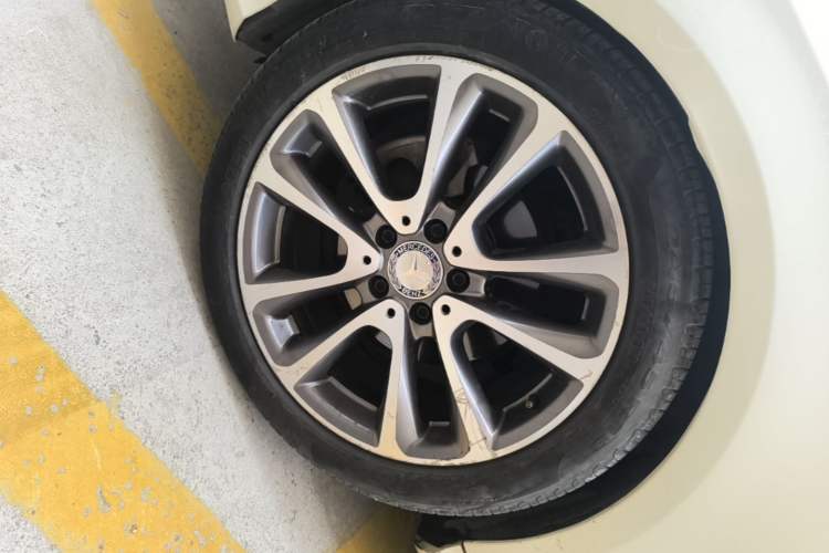 Used Mercedes-Benz CLA 2016 CLA 200 Sport Edition Left Front Wheel Hub