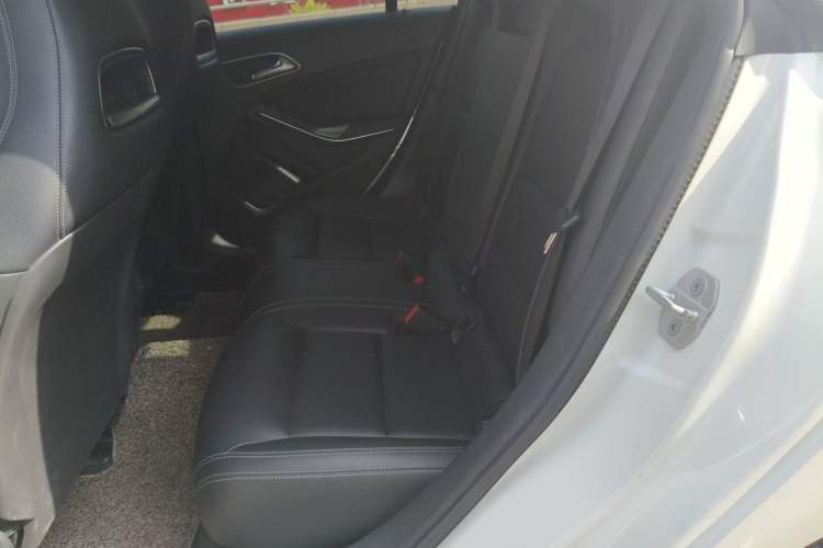 Used Mercedes-Benz CLA 2016 Refreshed CLA 200 Sport Edition Left Rear Seat