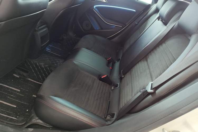 Used Mercedes-Benz CLA 2016 CLA 220 4MATIC Left Rear Seat