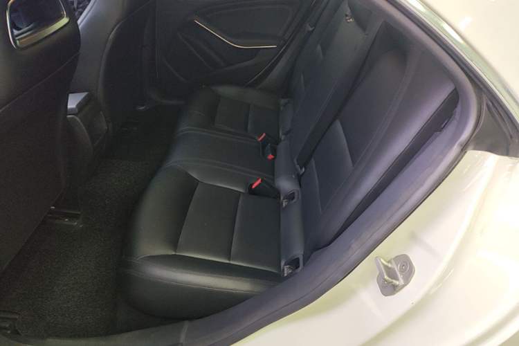 Used Mercedes-Benz CLA 2016 CLA 200 Style Edition Left Rear Seat