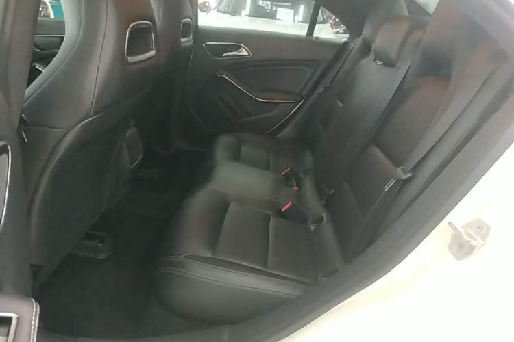 Used Mercedes-Benz CLA 2016 Refreshed CLA 200 Sport Edition Left Rear Seat