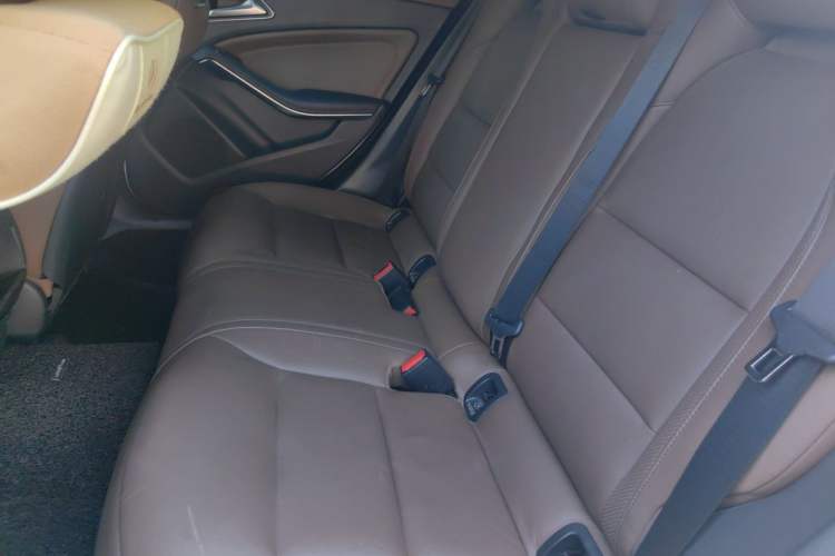 Used Mercedes-Benz CLA 2016 CLA 260 4MATIC Left Rear Seat