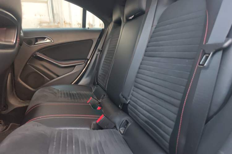 Used Mercedes-Benz CLA 2016 CLA 220 4MATIC Left Rear Seat