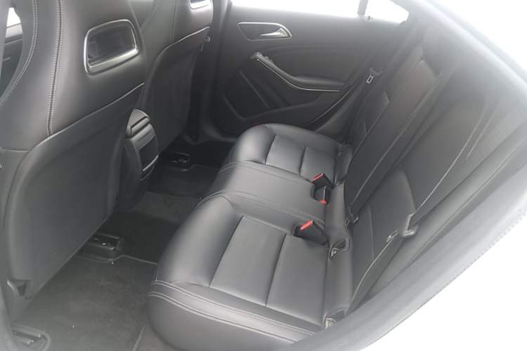 Used Mercedes-Benz CLA 2016 CLA 200 Style Edition Left Rear Seat