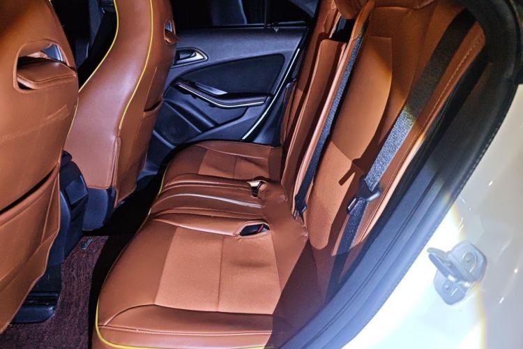 Used Mercedes-Benz CLA 2016 CLA 220 4MATIC Left Rear Seat
