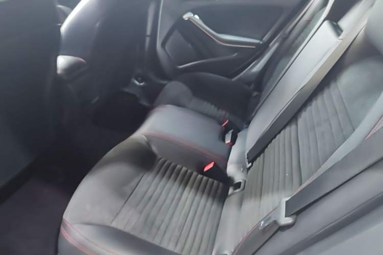 Used Mercedes-Benz CLA 2016 CLA 220 4MATIC Left Rear Seat