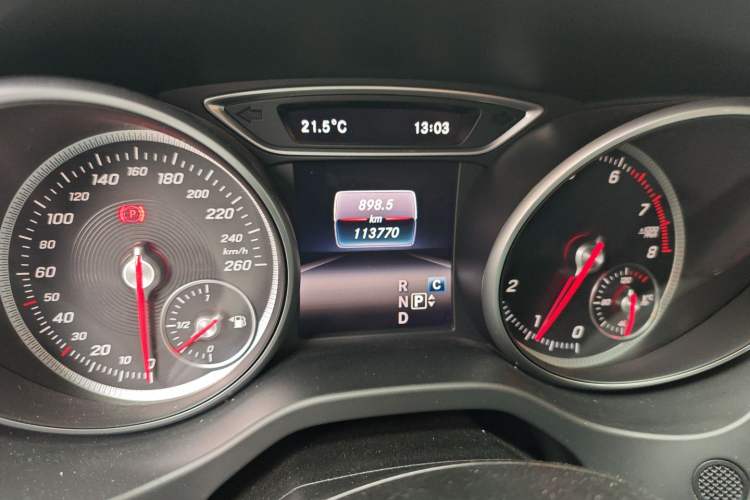 Used Mercedes-Benz CLA 2016 CLA 220 4MATIC Odometer Close Up