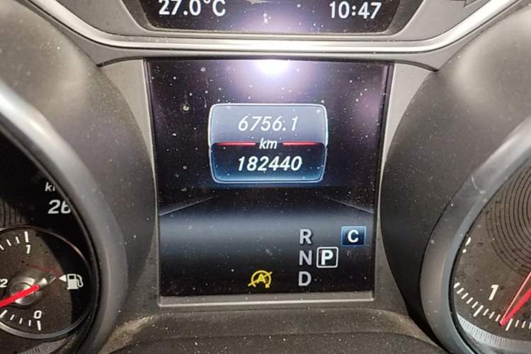 Used Mercedes-Benz CLA 2016 Facelifted CLA 200 Stylish Edition Odometer Close Up