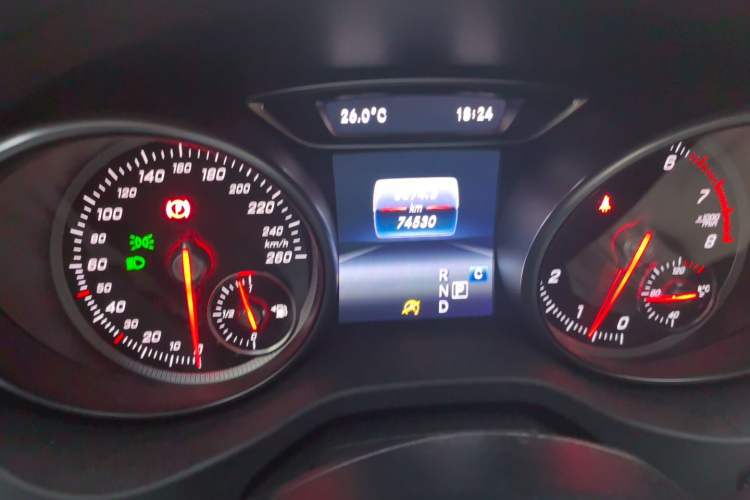 Used Mercedes-Benz CLA 2016 Facelifted CLA 200 Stylish Edition Odometer Close Up