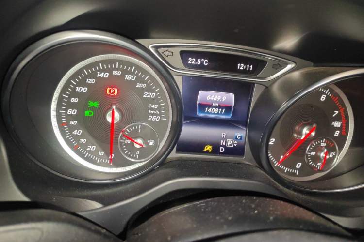 Used Mercedes-Benz CLA 2016 Facelifted CLA 200 Stylish Edition Odometer Close Up