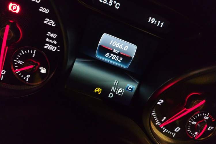 Used Mercedes-Benz CLA 2016 Year Restyled CLA 220 4MATIC Odometer Close Up