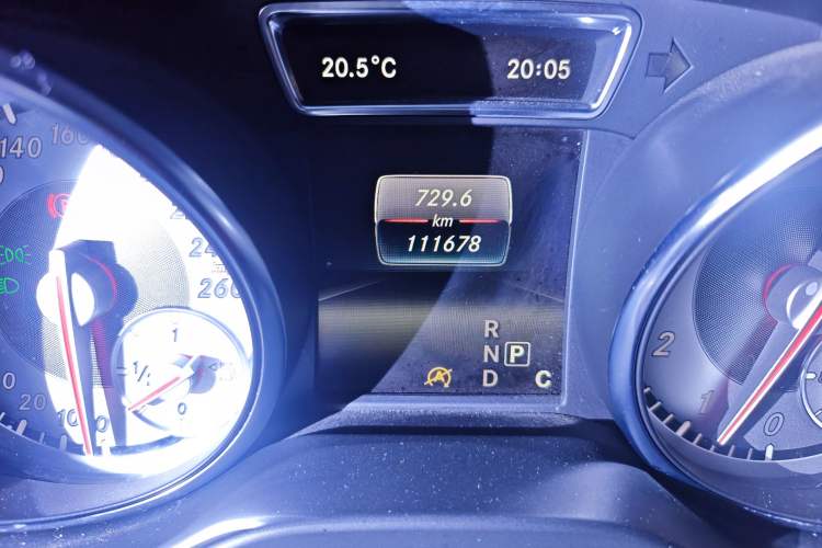 Used Mercedes-Benz CLA 2016 CLA 220 4MATIC Odometer Close Up
