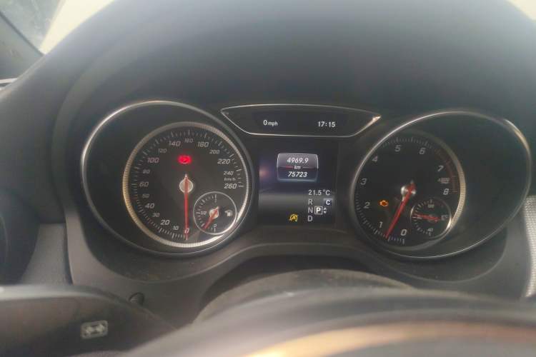 Used Mercedes-Benz CLA 2016 Facelifted CLA 200 Stylish Edition Odometer Close Up