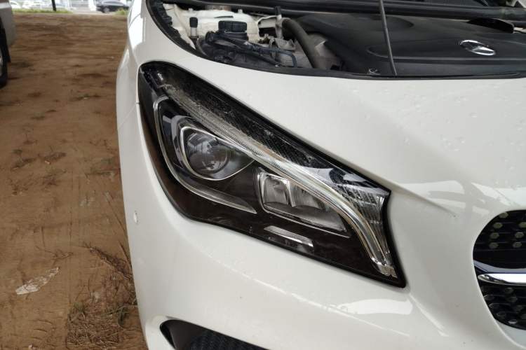 Used Mercedes-Benz CLA 2016 Year Restyled CLA 220 4MATIC Right Front Headlight