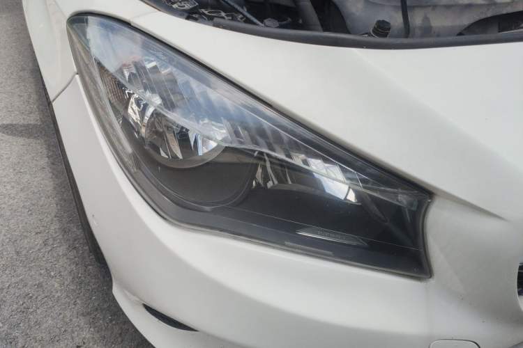 Used Mercedes-Benz CLA 2016 Refreshed CLA 200 Sport Edition Right Front Headlight
