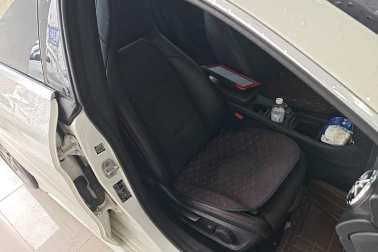 Used Mercedes-Benz CLA 2016 CLA 220 4MATIC Right Front Seat