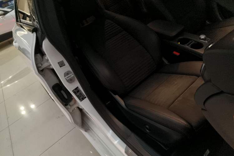 Used Mercedes-Benz CLA 2016 Year Restyled CLA 220 4MATIC Right Front Seat