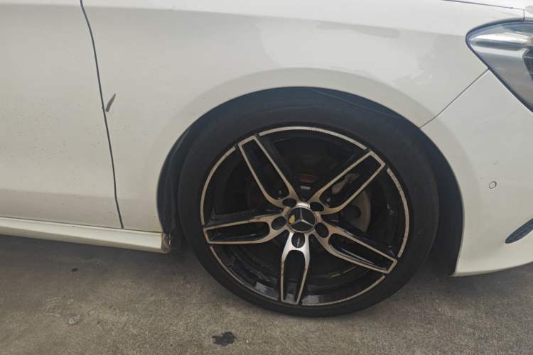Used Mercedes-Benz CLA 2016 Refreshed CLA 200 Sport Edition Right Front Wheel Hub