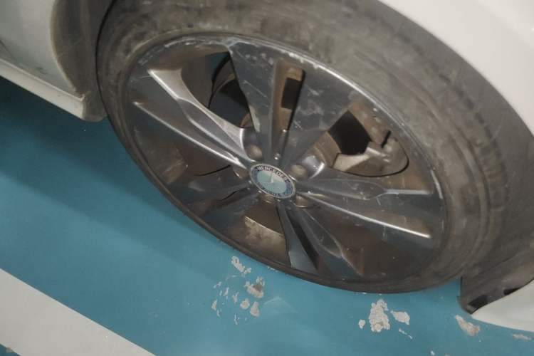 Used Mercedes-Benz CLA 2016 CLA 200 Sport Edition Right Front Wheel Hub