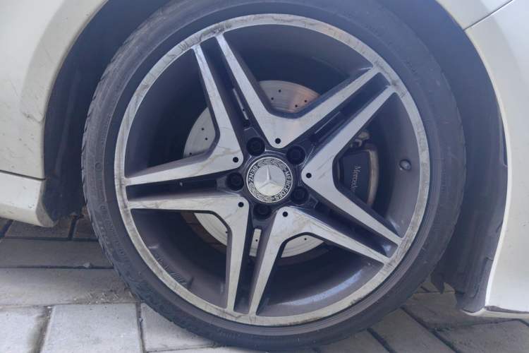 Used Mercedes-Benz CLA 2016 CLA 260 4MATIC Right Front Wheel Hub