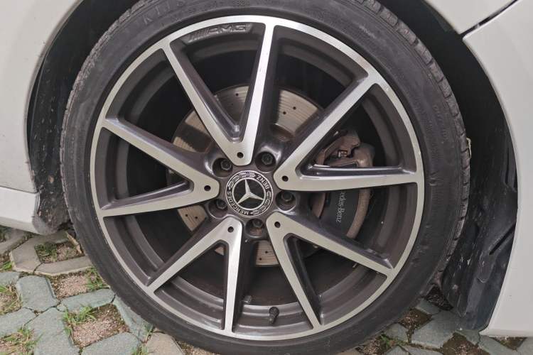 Used Mercedes-Benz CLA 2016 Year Restyled CLA 220 4MATIC Right Front Wheel Hub