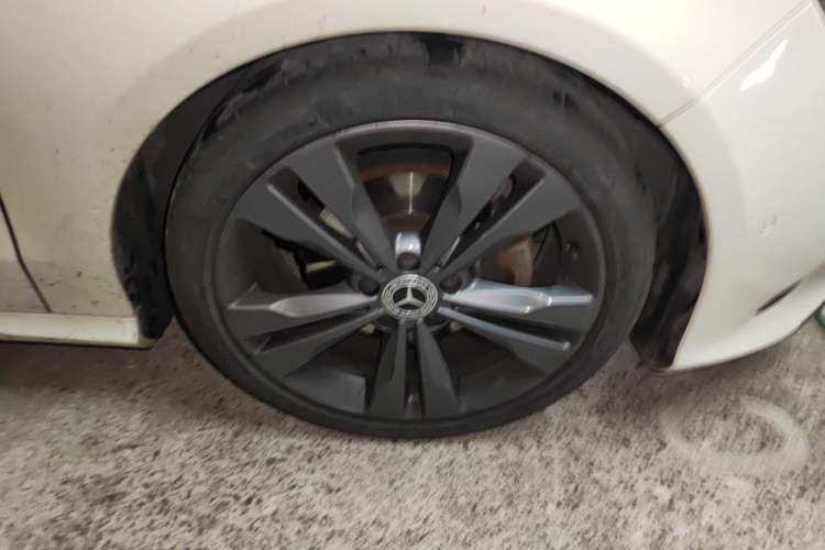 Used Mercedes-Benz CLA 2016 Refreshed CLA 200 Sport Edition Right Front Wheel Hub