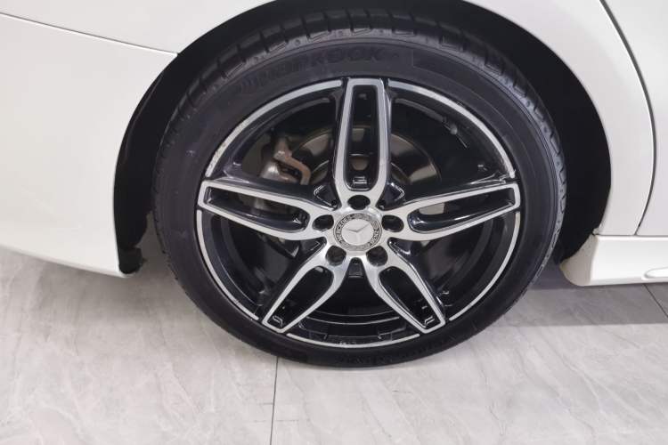 Used Mercedes-Benz CLA 2016 Year Restyled CLA 220 4MATIC Right Rear Wheel Hub