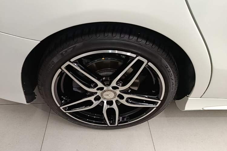 Used Mercedes-Benz CLA 2016 Year Restyled CLA 220 4MATIC Right Rear Wheel Hub