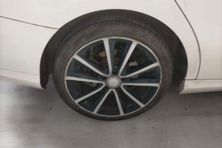 Used Mercedes-Benz CLA 2016 CLA 200 Style Edition Right Rear Wheel Hub