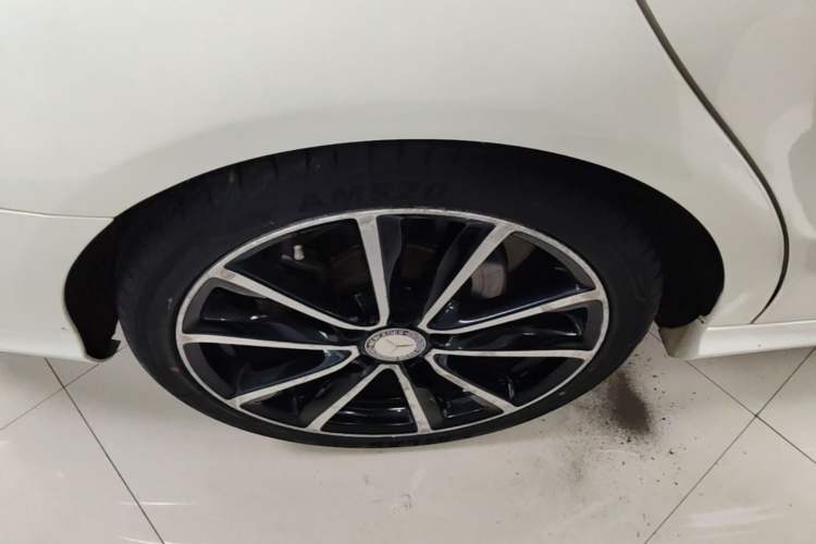 Used Mercedes-Benz CLA 2016 CLA 200 Style Edition Right Rear Wheel Hub