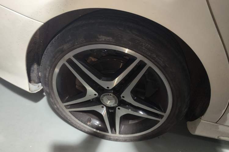 Used Mercedes-Benz CLA 2016 CLA 260 4MATIC Right Rear Wheel Hub
