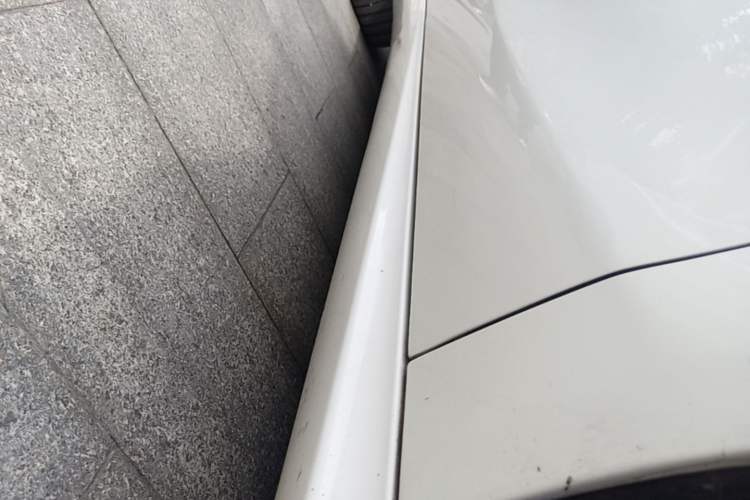 Used Mercedes-Benz CLA 2016 CLA 200 Style Edition Right Side Sill